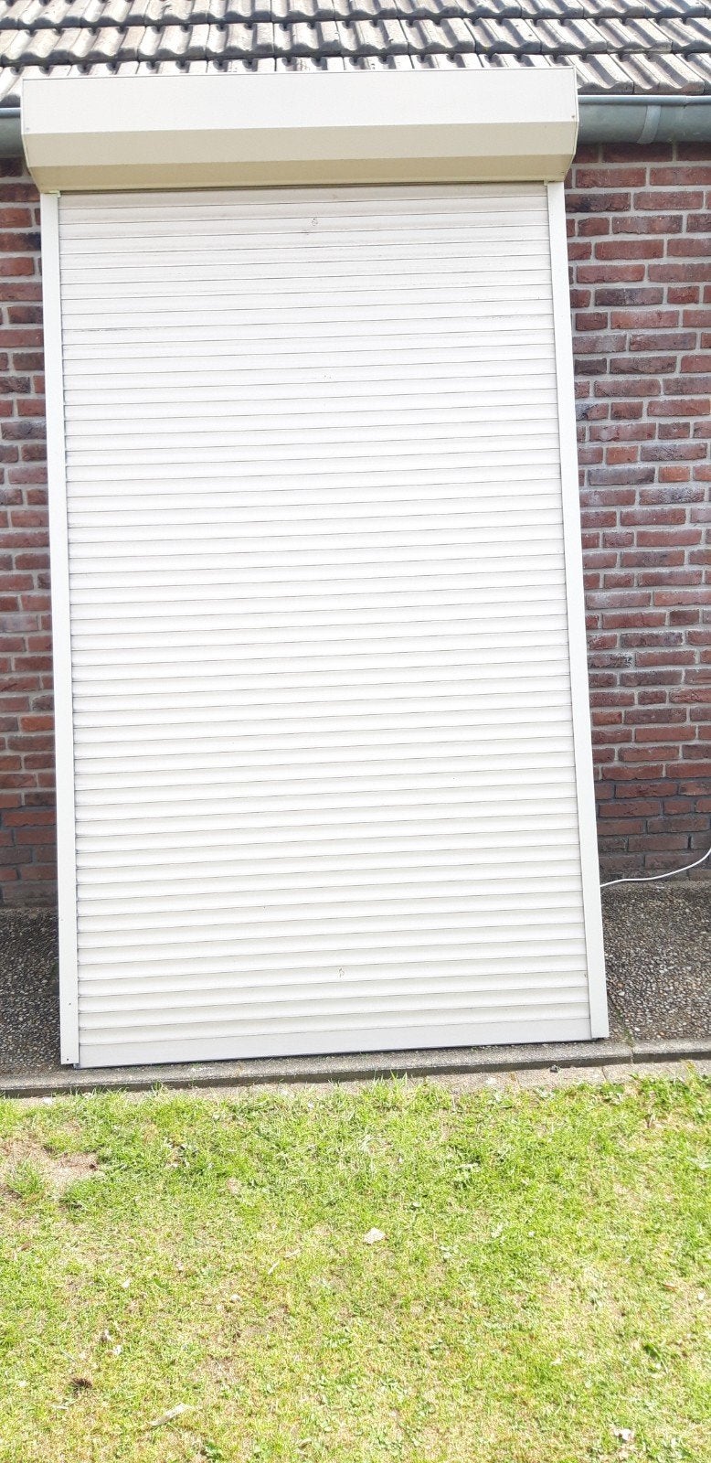 Rolluik elektrisch afmeting 1410mm x 2290mm, Doe-het-zelf en Verbouw, Rolluiken, Ophalen, 100 tot 150 cm, 200 cm of meer, Crème of Beige