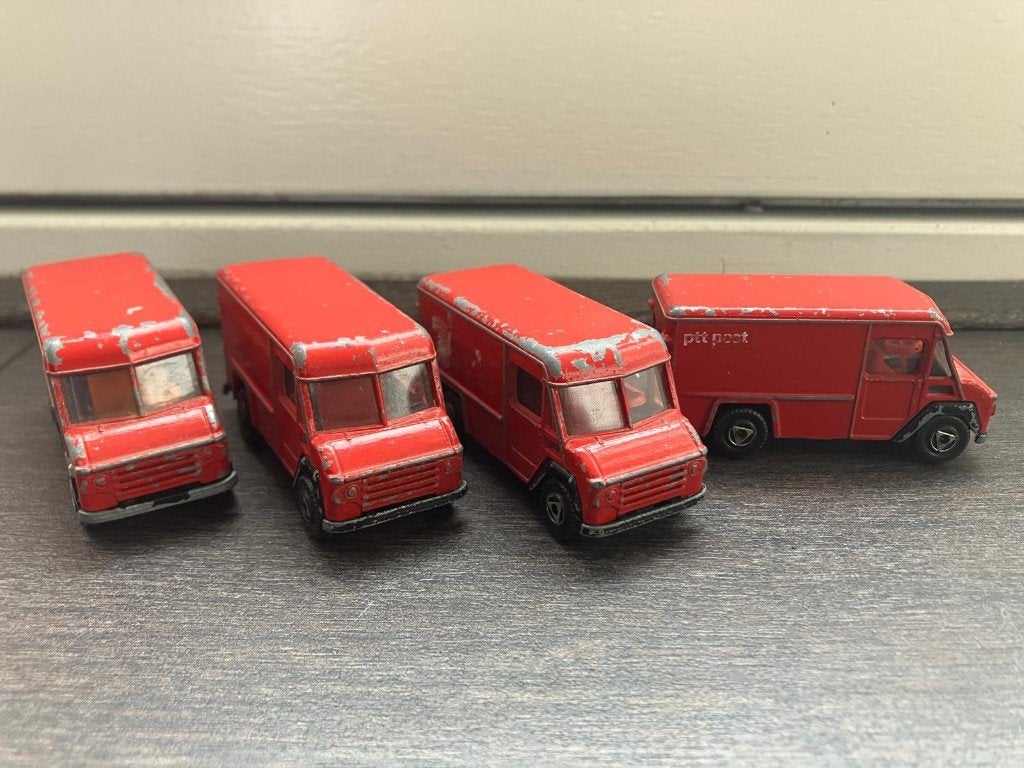 4x Efsi Commer 302 PTT Post | Rood, Ophalen of Verzenden, Gebruikt, Bus of Vrachtwagen