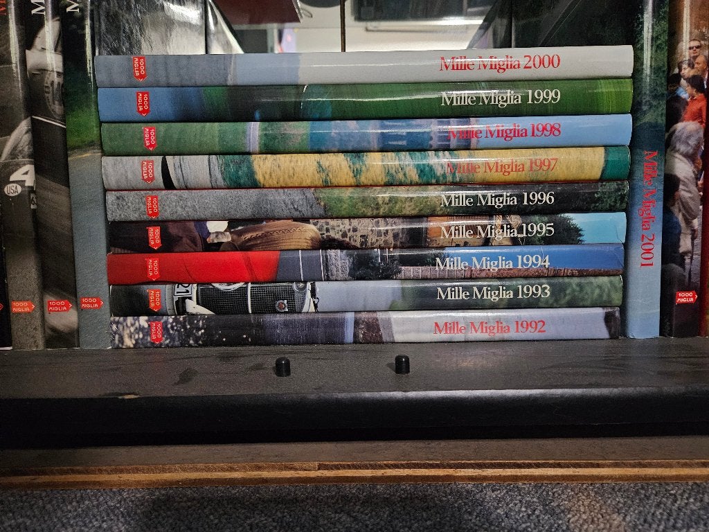 Mille miglia 23 jaar boeken 1982-2006, Ophalen of Verzenden, Zo goed als nieuw, Algemeen
