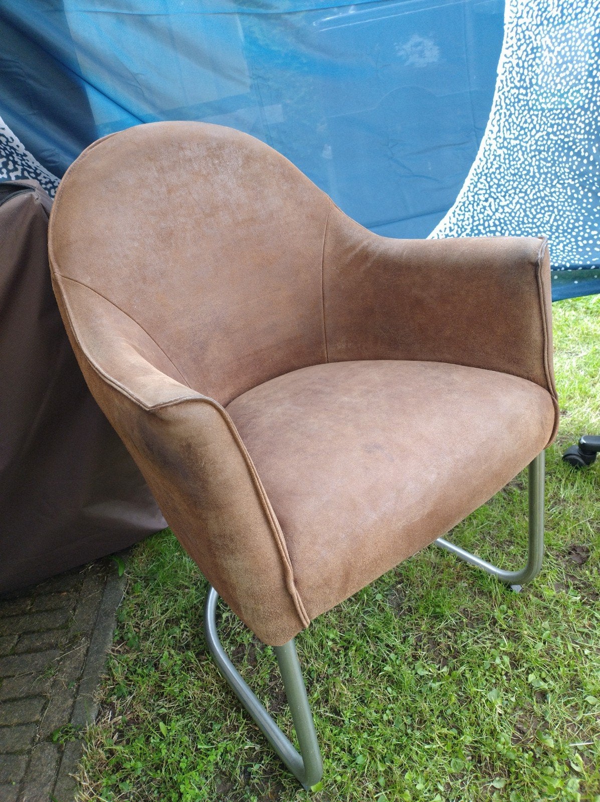 Topform stoel, bruin met metalen onderstel, Huis en Inrichting, Stoelen, Ophalen, Gebruikt, Bruin, Stof