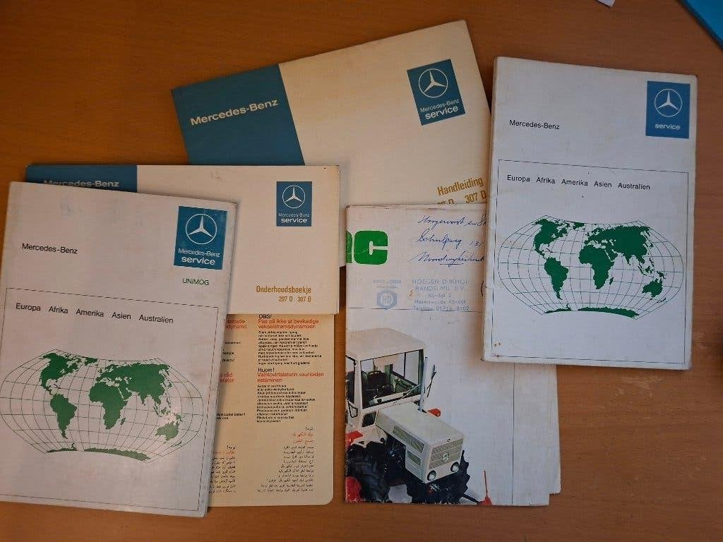 Handleiding Mercedes Benz 207 D en 307 D, Ophalen of Verzenden, Gelezen, Vrachtwagen