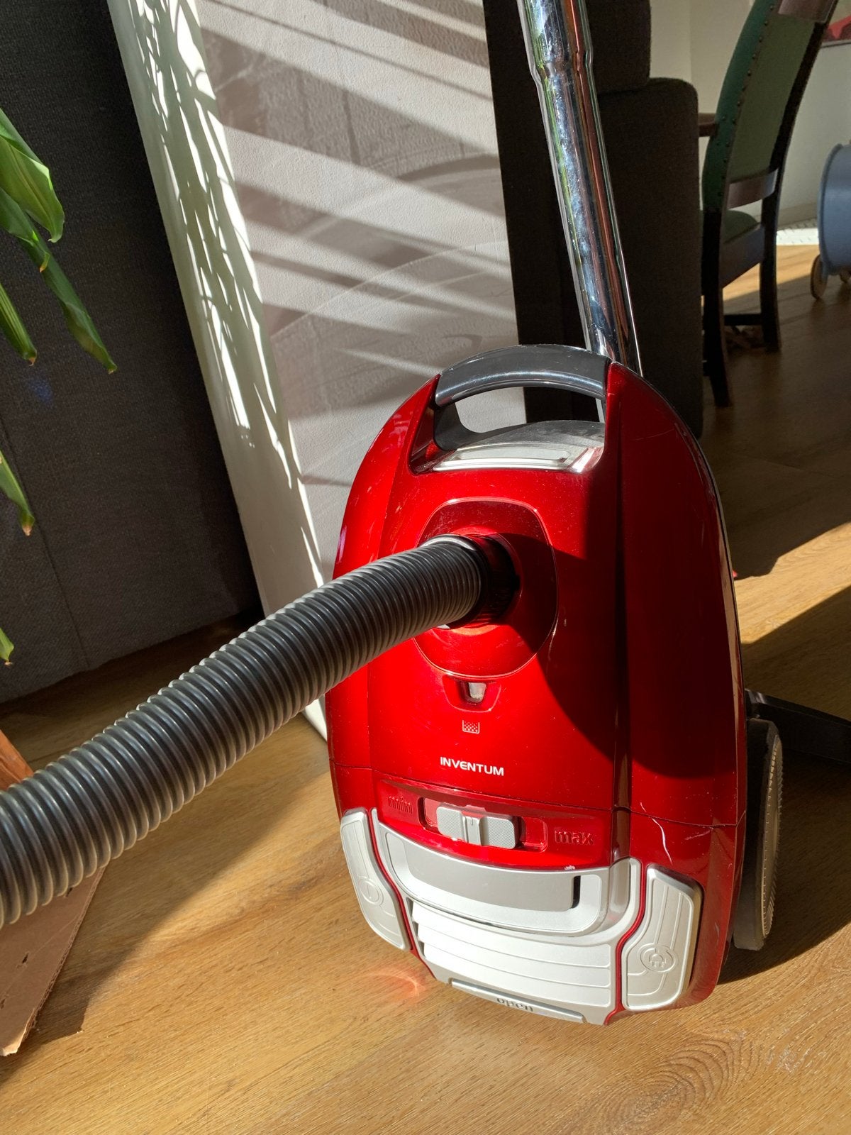 Inventum ST306RZA/02 Sledestofzuiger - Rood, Witgoed en Apparatuur, Stofzuigers, Overige merken, Gebruikt, Minder dan 1200 watt