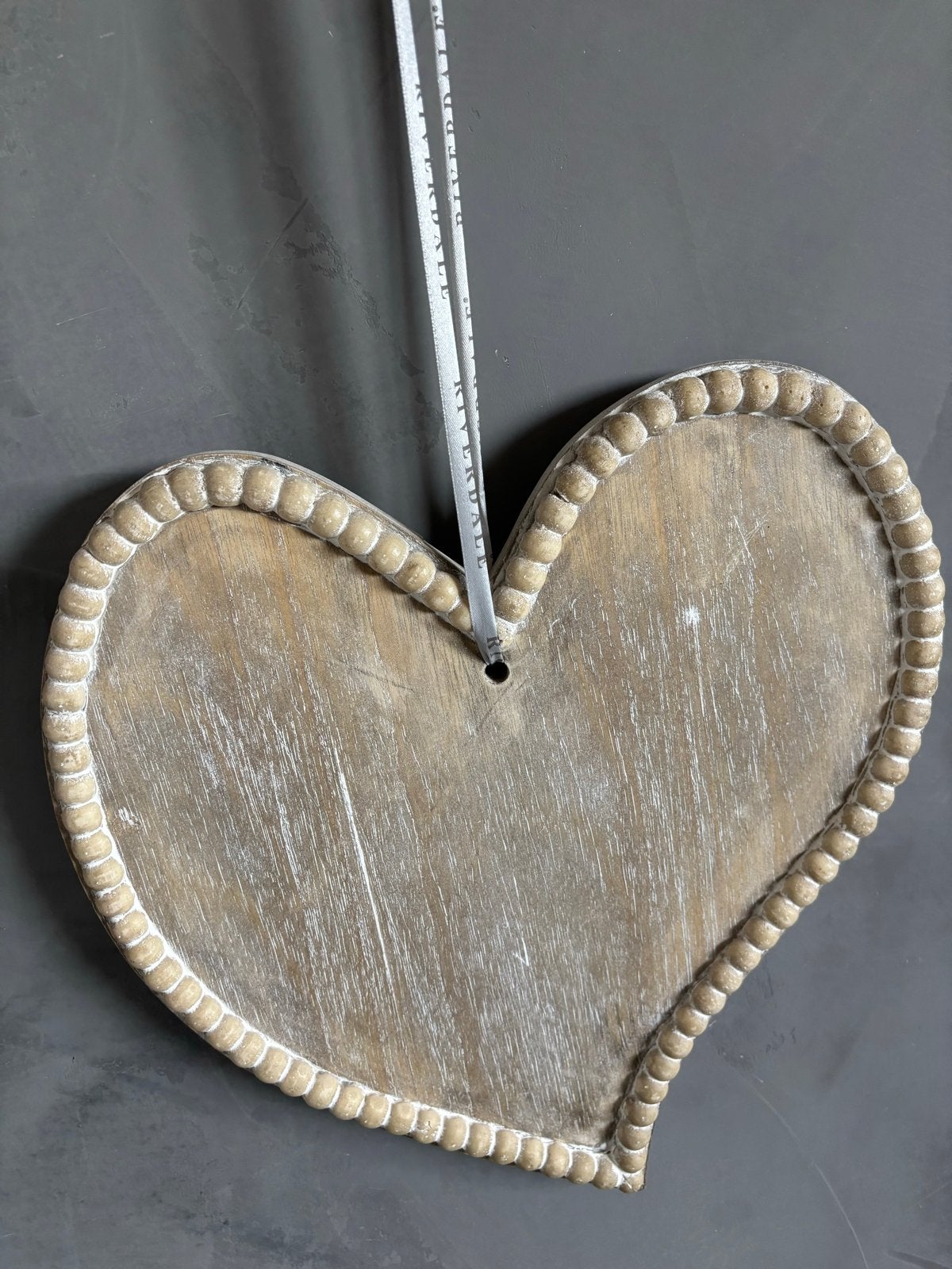 RIVERDALE Houten Hart Decoratie - Landelijke Stijl, Huis en Inrichting, Hout, Ophalen of Verzenden, Bruin, Landelijk