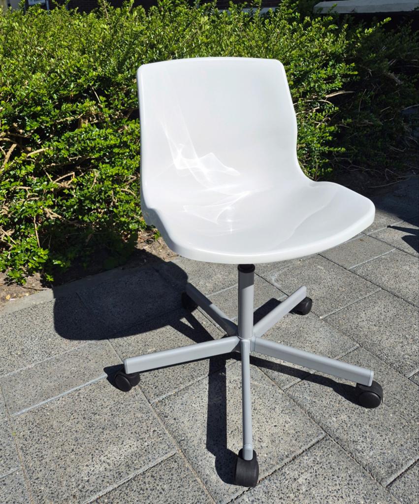 Witte bureaustoel Ikea Snille, Ophalen, Gebruikt, Wit, Bureaustoel