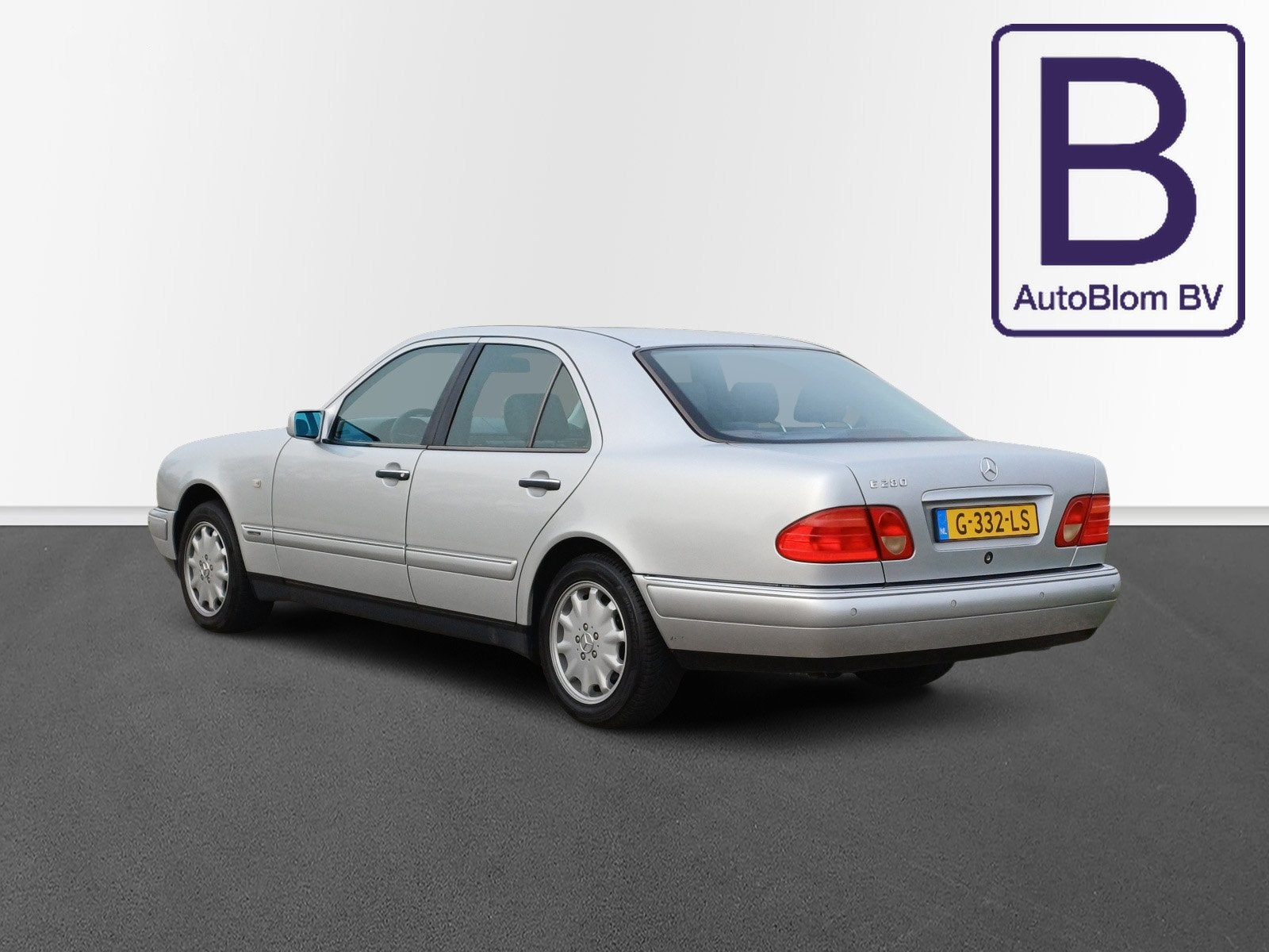 Mercedes-Benz E-Klasse 280 Elegance Youngtimer in perfecte s, foto 9