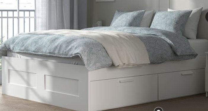 IKEA Brimnes bed met lades en hoofdeinde en matras, Huis en Inrichting, Ophalen, Gebruikt, Modern, functioneel, Wit