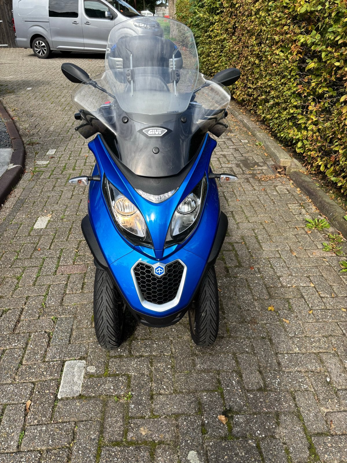 Piaggio MP3 500 LT Sport,Inclusief topkoffer, autorijbewijs, Handvatverwarming, Scooter, 493 cc, Gebruikt