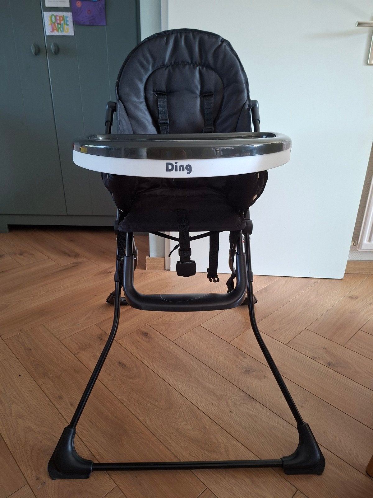 Kinderstoel Ding, Kinderen en Baby's, Ophalen, Overige typen, Onbekend, Zo goed als nieuw