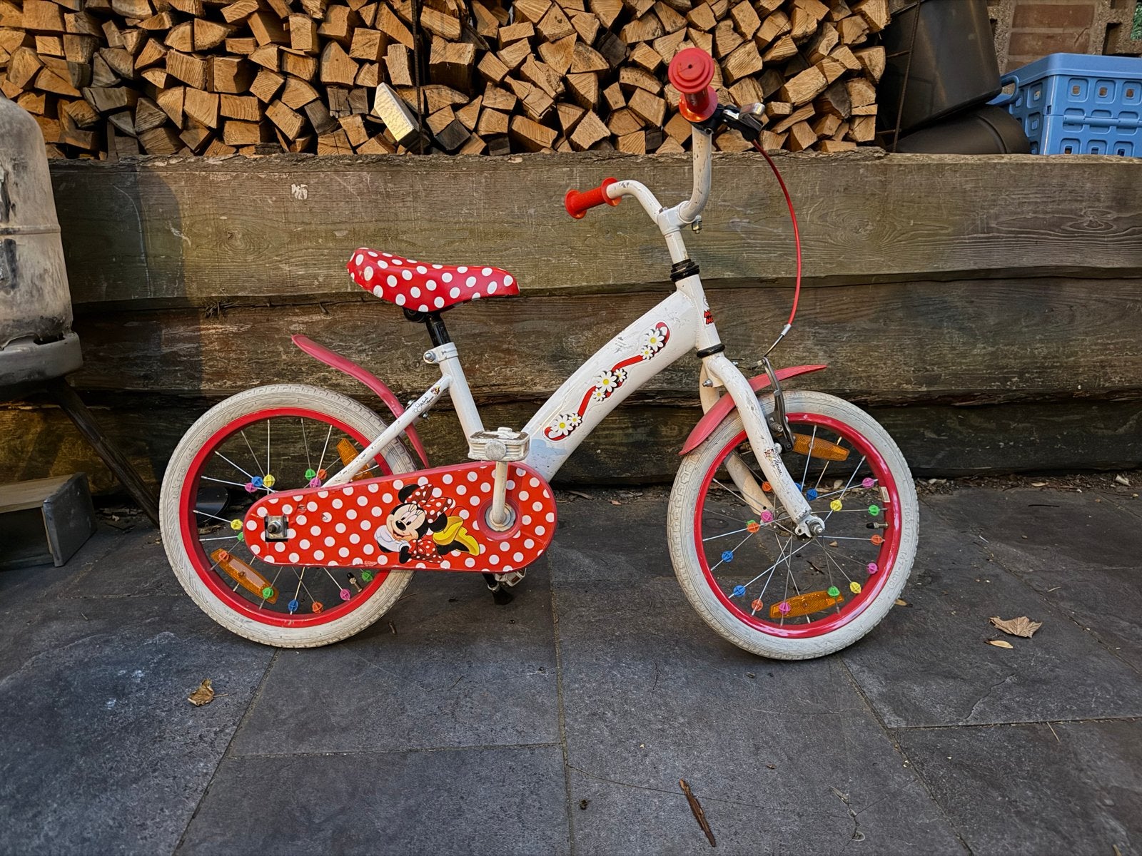 Minnie Mouse kinderfiets 16 inch, Fietsen en Brommers, Fietsen | Kinderfietsjes, Ophalen, Gebruikt, Terugtraprem, 16 tot 20 inch