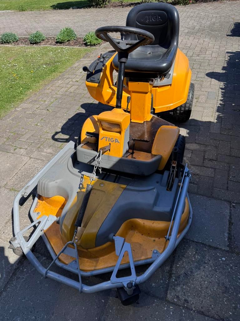 Stiga Park Ranger 16pk stuurbekrachtiging 110cm maaidek, Ophalen, Gebruikt, Mulchfunctie, 90 tot 120 cm