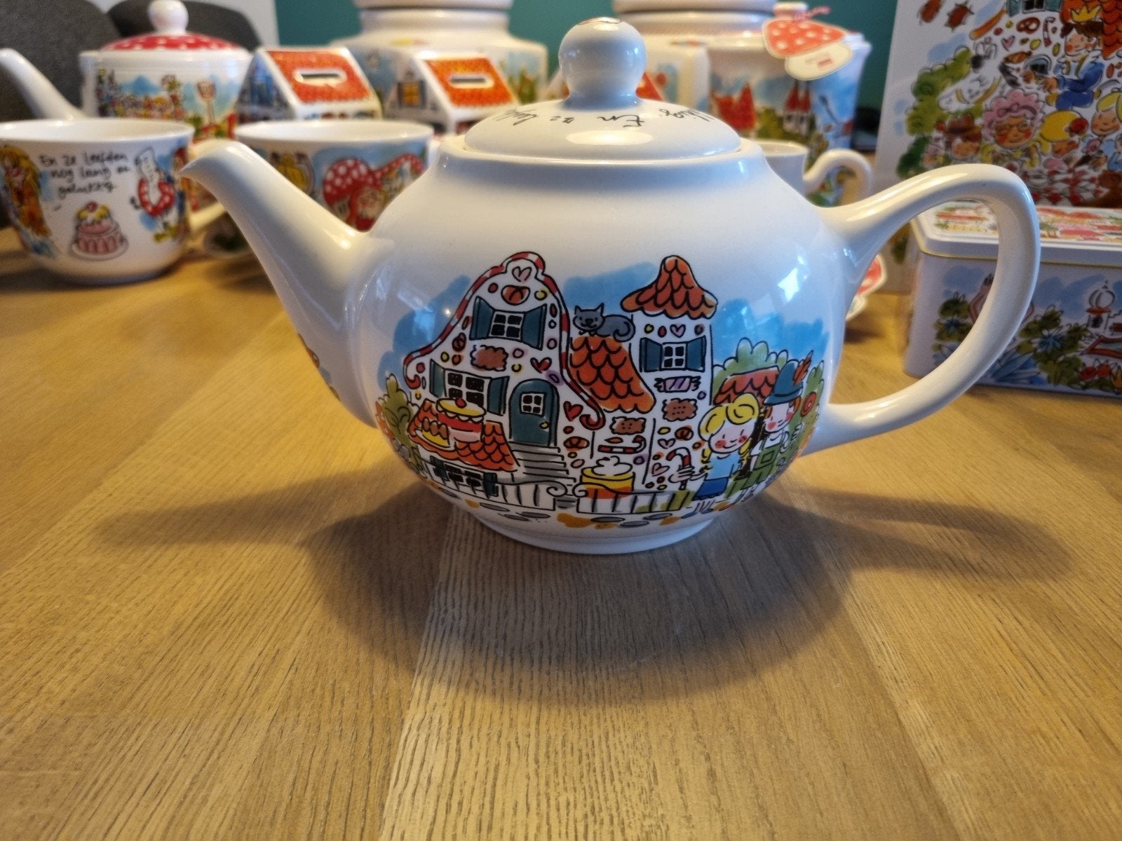 Blond Amsterdam Efteling Theepot Sprookjesbos, Huis en Inrichting, Ophalen of Verzenden, Zo goed als nieuw, Theepot, Aardewerk