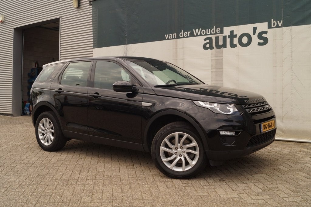 Land Rover Discovery Sport 2.0 TD4 150pk Automaat Urban Seri, Auto's, Automaat, Dealer onderhouden, Gebruikt, Euro 6