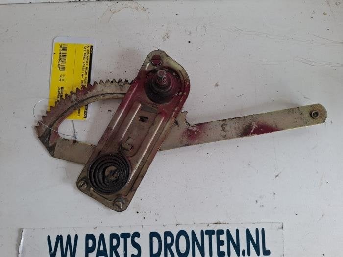 Ruitmechaniek 4Deurs rechts-voor van een Alfa Romeo Giulia, Gebruikt, -, Verzenden, -