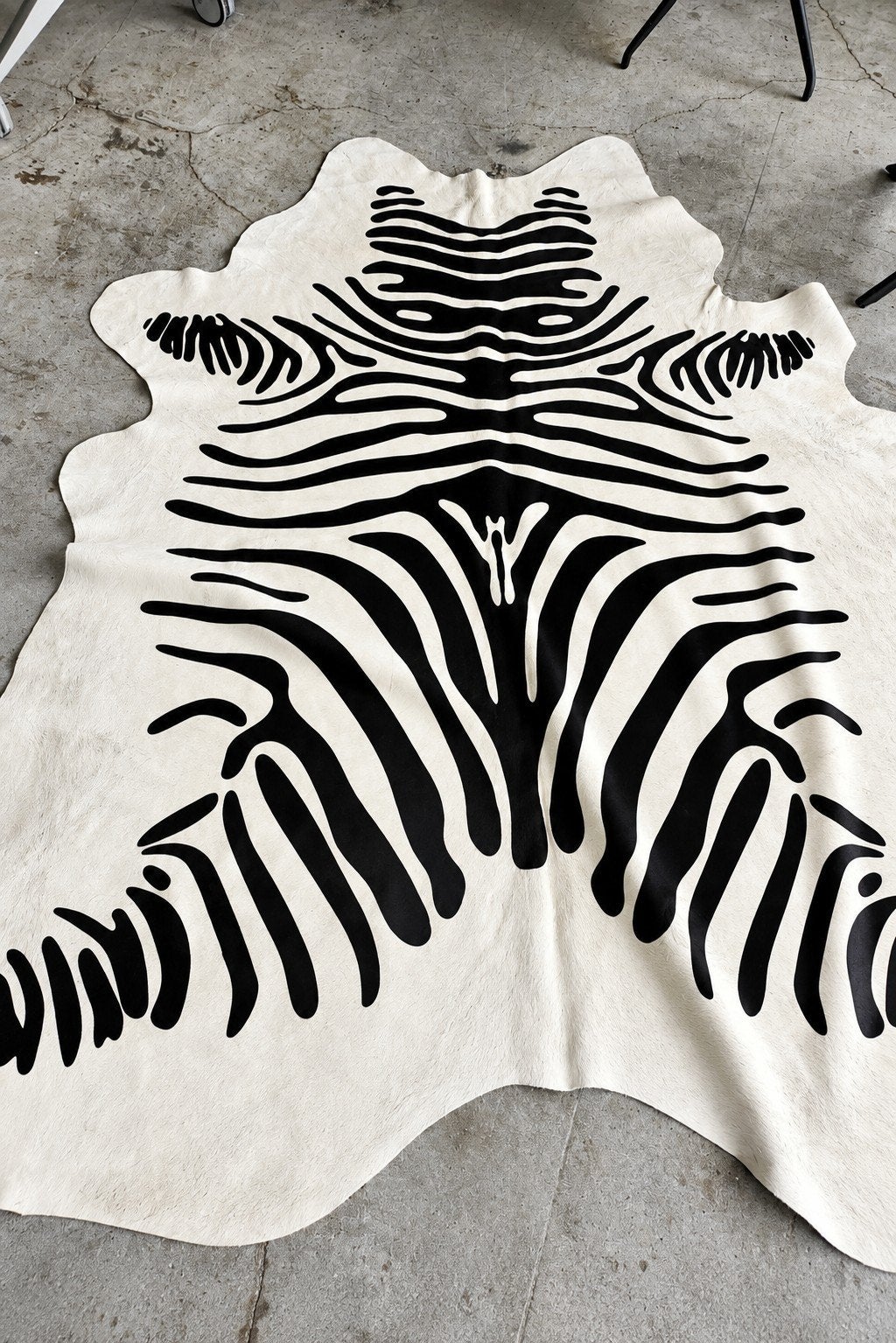 Koeienhuid met zebraprint - Direct leverbaar!, 100 tot 150 cm, Modern, Exotisch, Safari, Nieuw, Ophalen of Verzenden