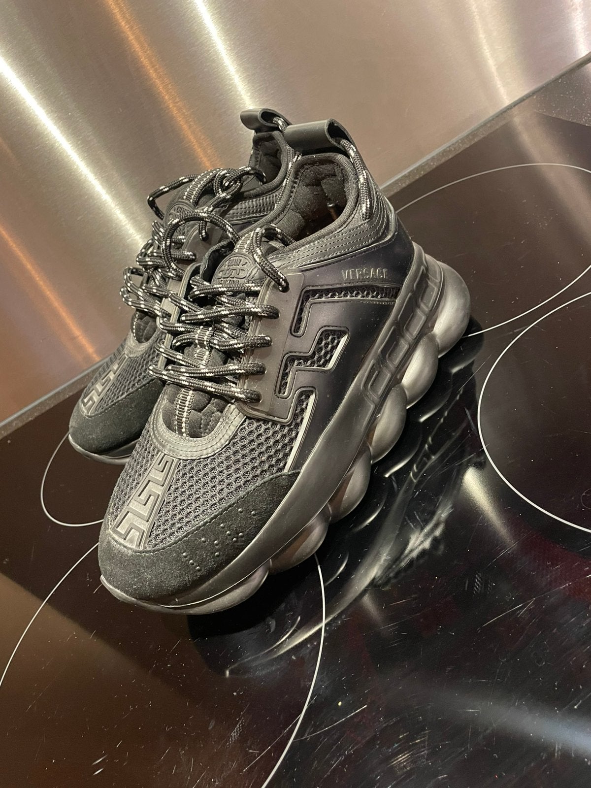 Versace Chain Reaction maat 38 ongedragen, Kleding | Dames, Schoenen, Zwart, Ophalen of Verzenden, Sneakers of Gympen, Zo goed als nieuw