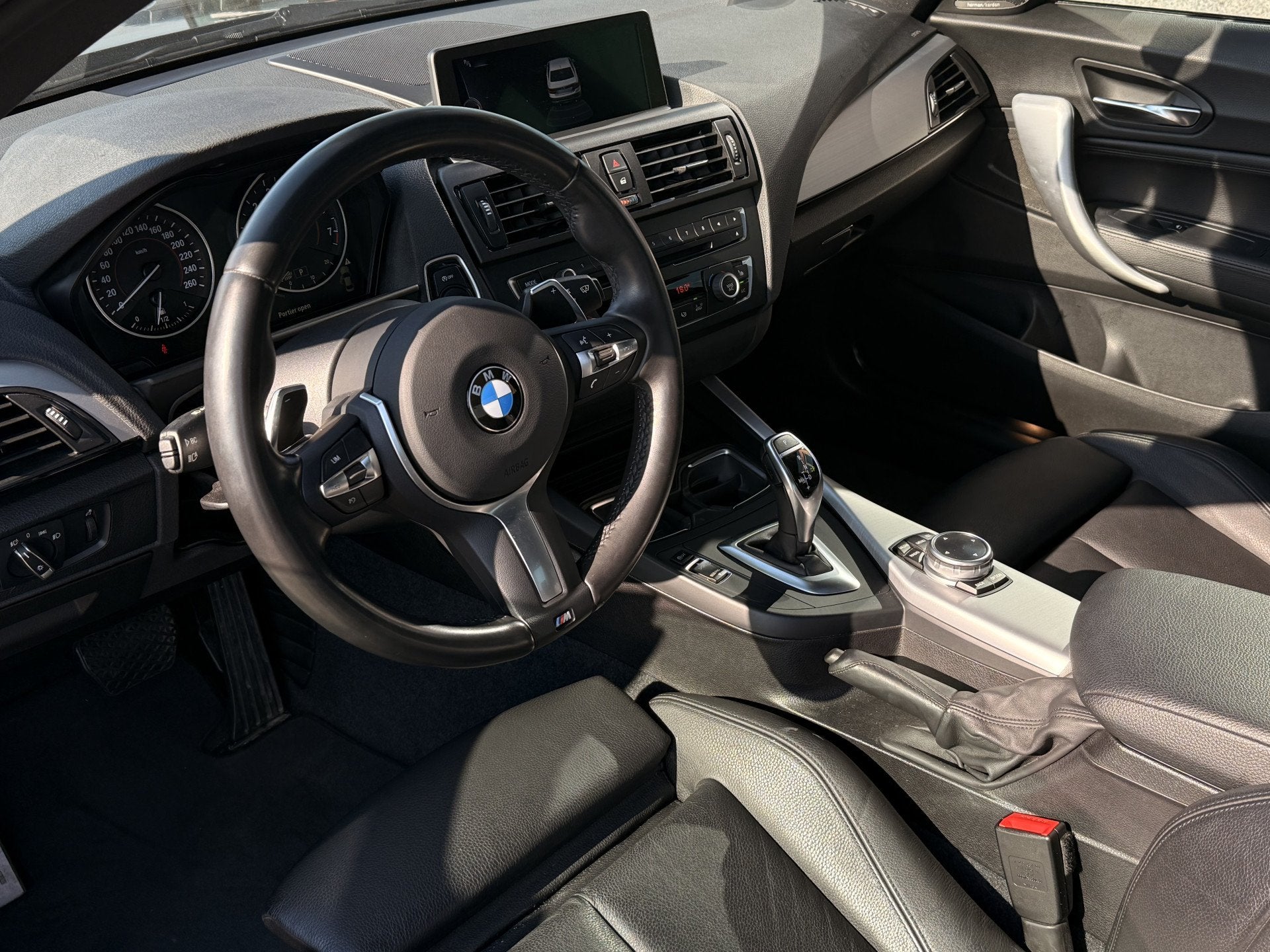 BMW 2 Serie Coupé M235i High Executive | Schuifdak | Harman, Auto's, Achterwielaandrijving, Gebruikt, Automatische klimaatregeling