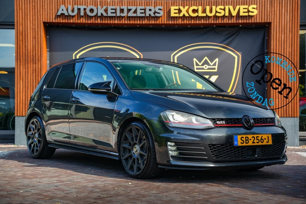 Volkswagen Golf 2.0 TSI GTI Virtueel cockpit Adapt. cruise C, Auto's, Gebruikt, Euro 6, 4 cilinders, 1984 cc