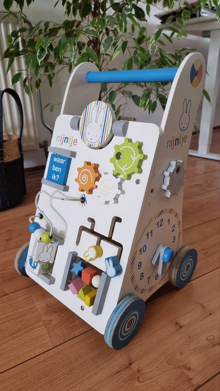 Nijntje Houten Loopwagen met Activiteitenpaneel, Ophalen, Gebruikt, Overige typen, Met wieltjes