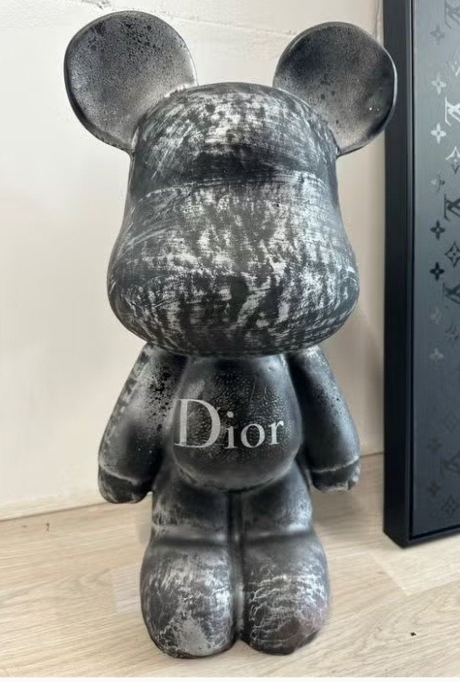 DALUXE ART - D.ior Bearbrick XL (50cm), Hout, Zilver, Handgemaakt, Ophalen of Verzenden