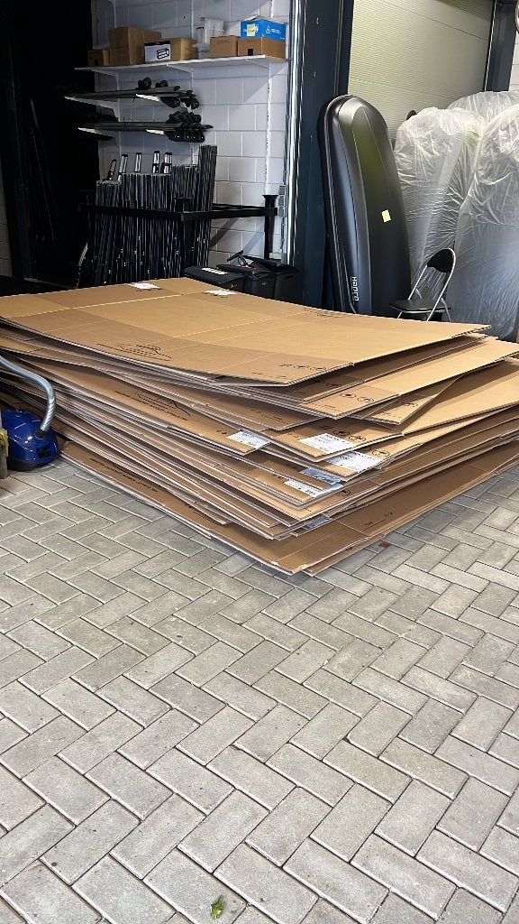 Gratis: heel grote kartonnen dozen, Ophalen, 100 cm of meer, Opvouwbaar, 60 cm of meer