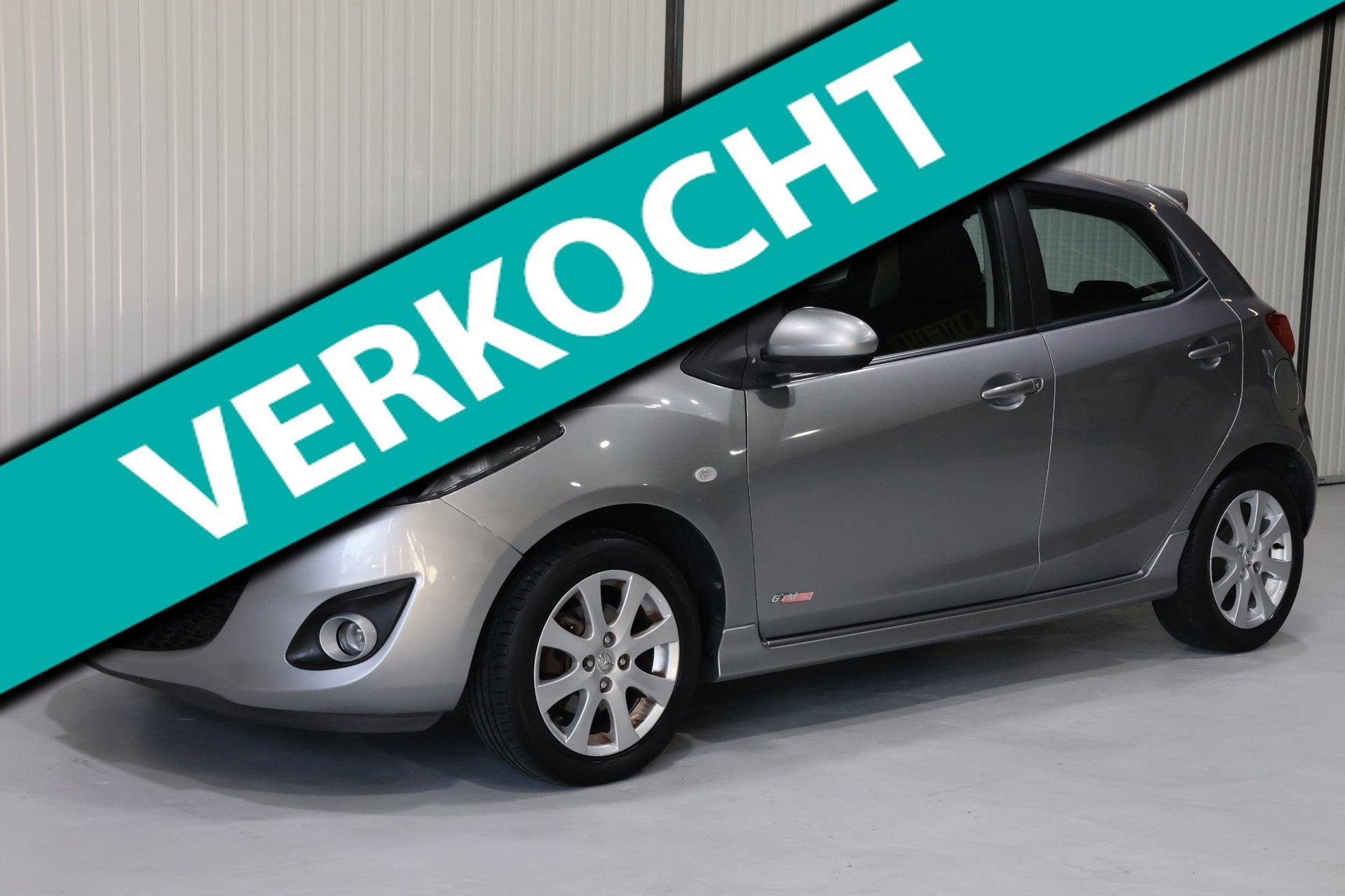 Mazda 2 1.3 BIFUEL GT-M Line NWE APK - NETTE STAAT - CLIMA -, Auto's, Voorwielaandrijving, Euro 5, 4 cilinders, 4 stoelen