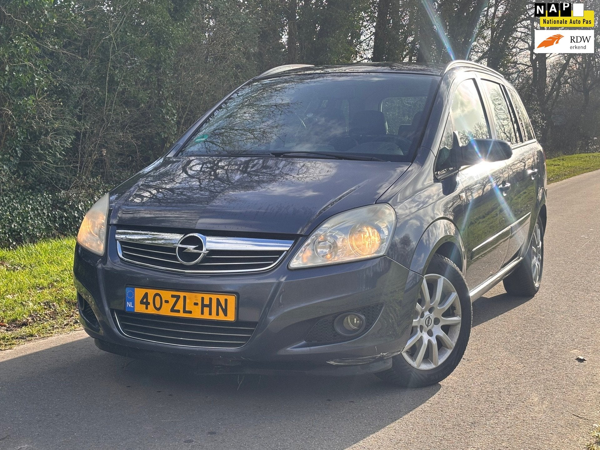 Opel Zafira 2.2 Temptation | Airco + Cruise + 7 Persoons |, Voorwielaandrijving, Gebruikt, 4 cilinders, 150 pk