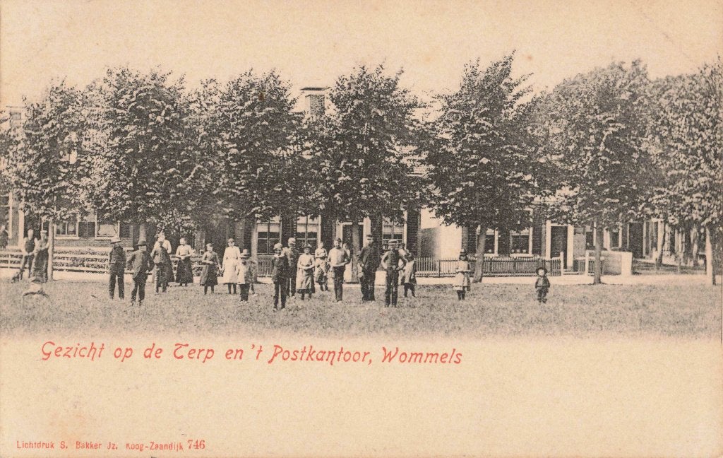 Wommels Gezicht op de Terp met postkantoor B3383, Ophalen, Voor 1920, Ongelopen, Friesland