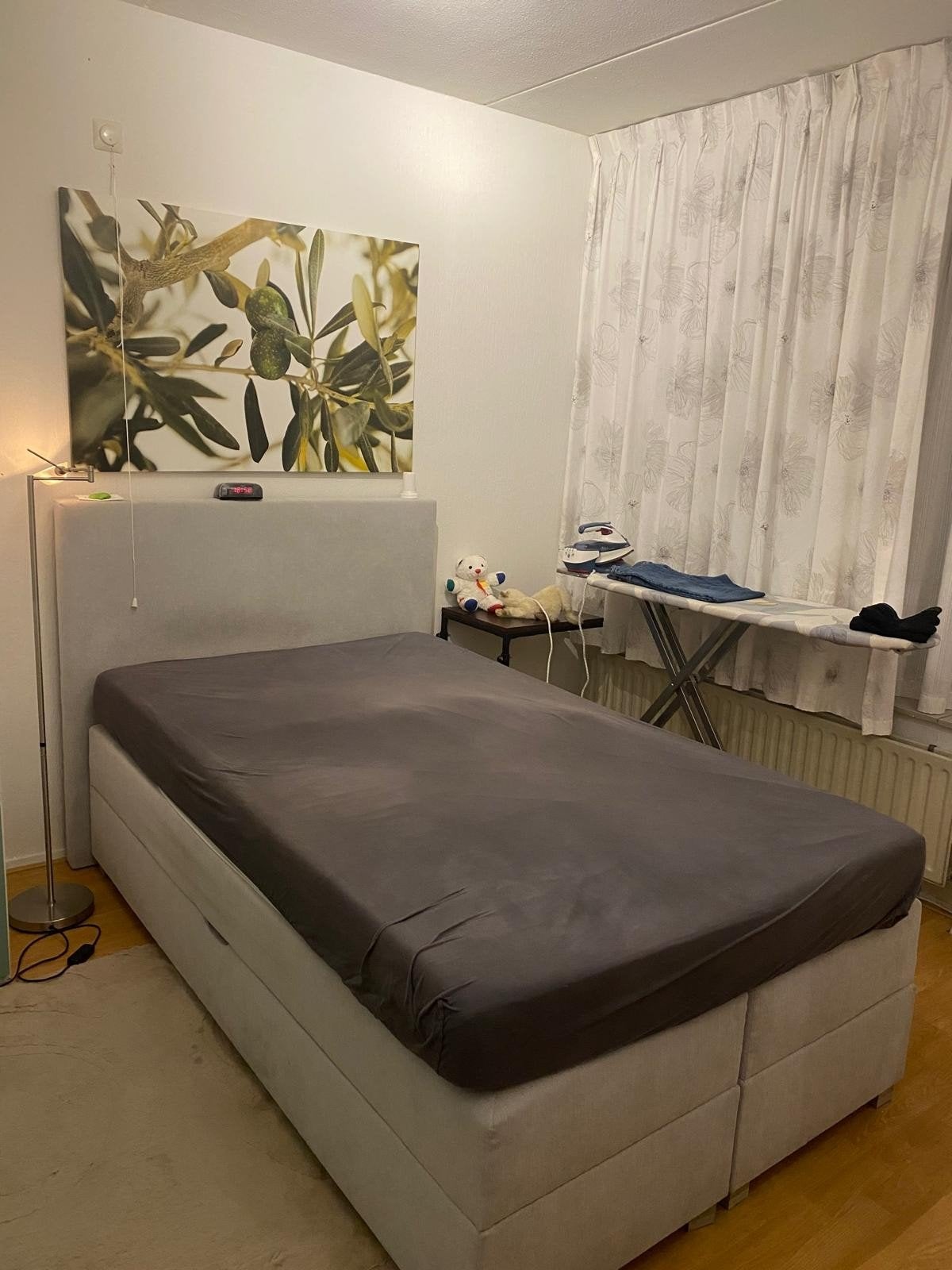 Bed van Beterbed, Ophalen, Twijfelaar, 200 cm, 120 cm