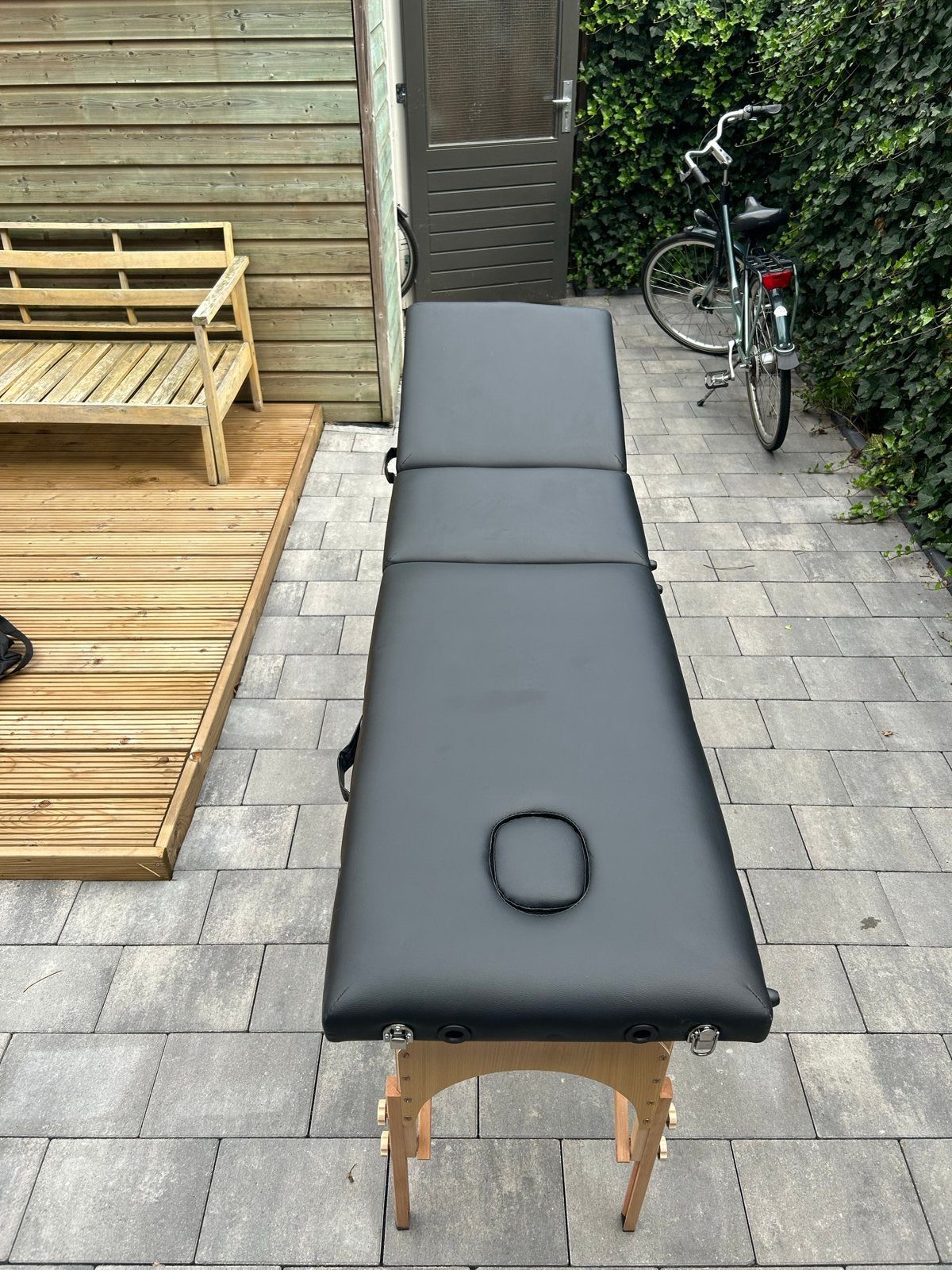 Foto 4 van Behandelbank fysiotherapie / massage