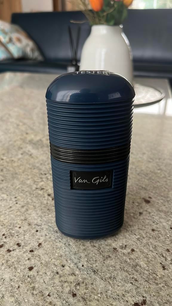 Van Gils Vl 100 ml Eau de Toilette, Sieraden, Tassen en Uiterlijk, Uiterlijk | Parfum, Ophalen of Verzenden, Nieuw