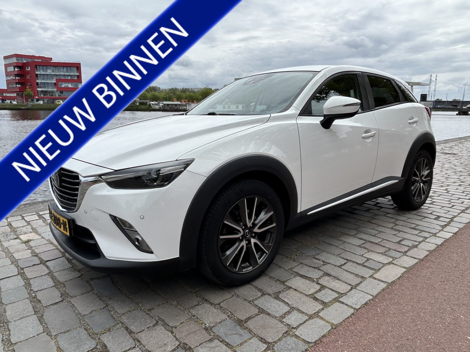 Mazda CX-3 2.0 SkyActiv-G 120 GT-M leer navi/camera airco/ec, Auto's, Voorwielaandrijving, Gebruikt, 4 cilinders, Handgeschakeld