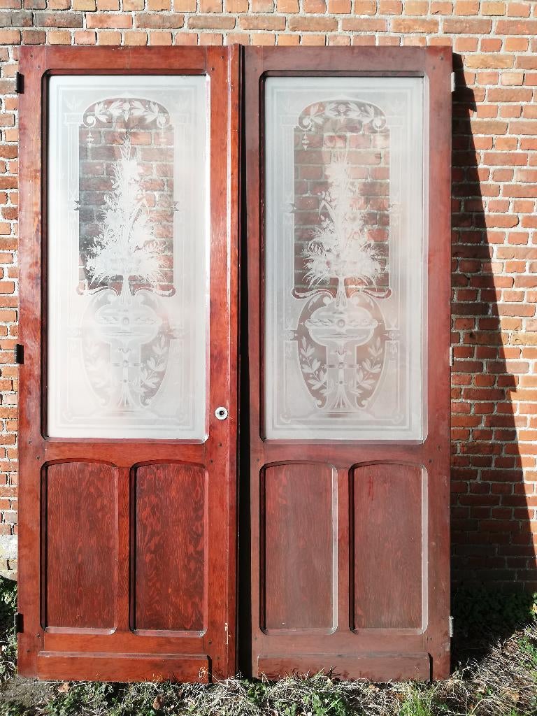 235,5hx161br Dubbele deur met bijzonder mooi ge-etst glas, Ophalen