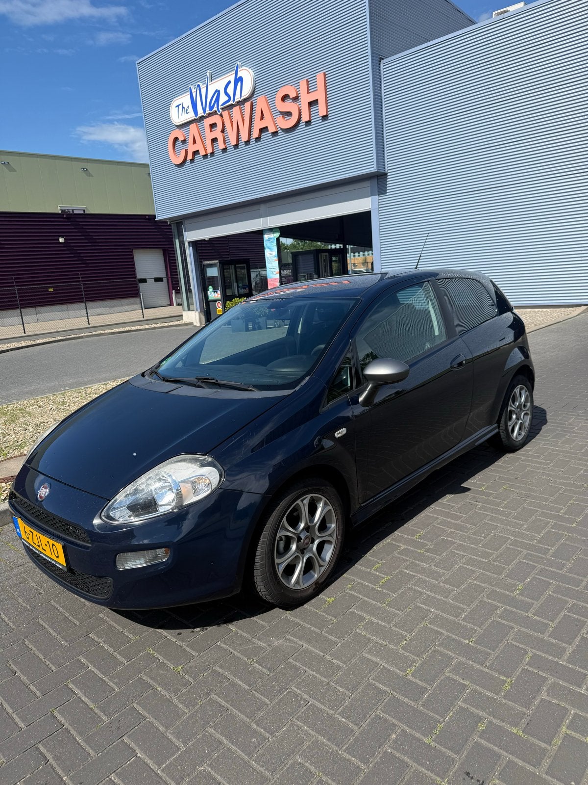 Fiat Punto 0.9 Twinair 74KW 3DR 2014 Blauw, Voorwielaandrijving, 40 €/maand, 100 pk, Origineel Nederlands
