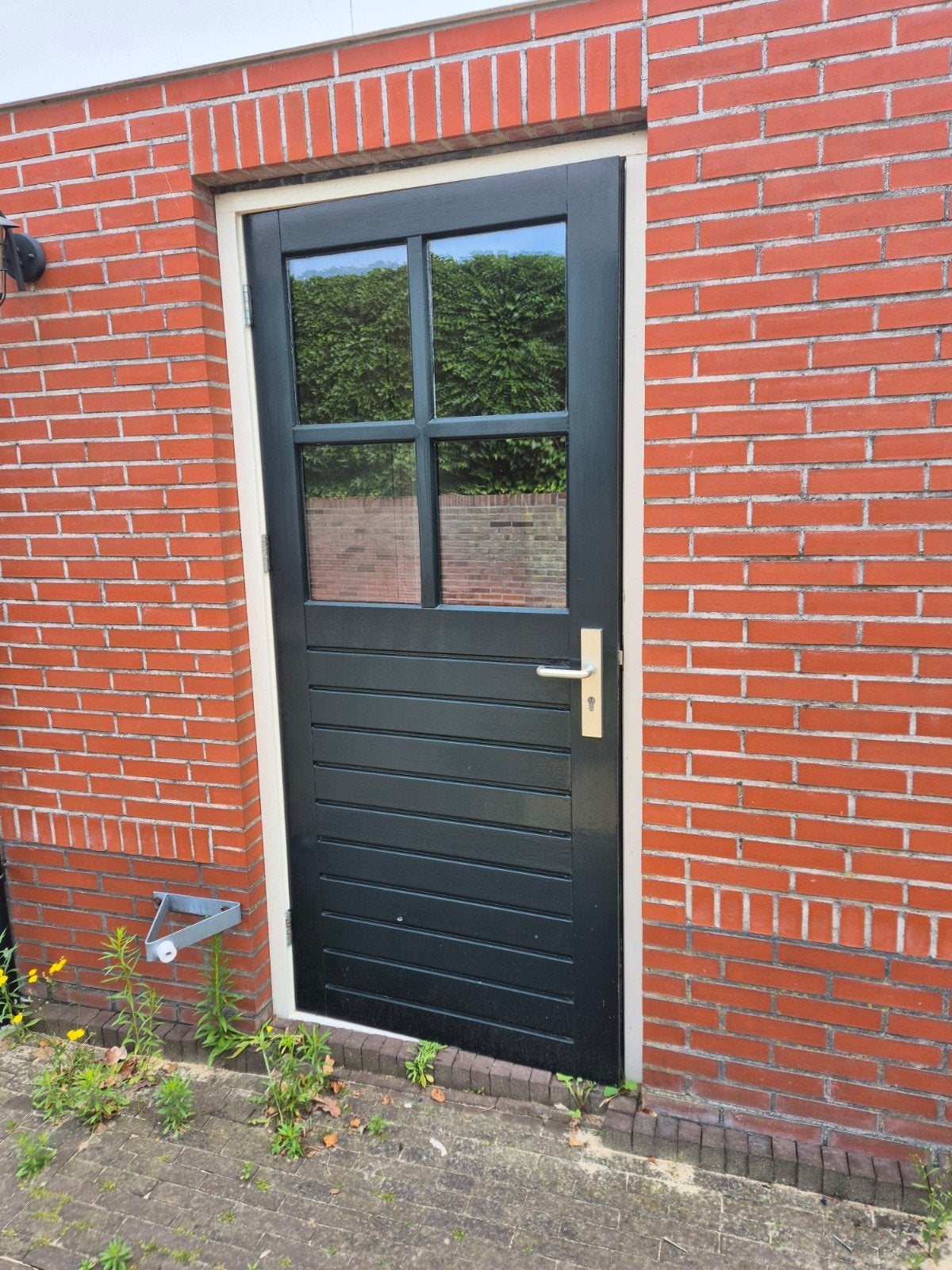 2 Buitendeuren (91x210) met kozijn, waarvan 1 met kattenluik, Gebruikt, 80 tot 100 cm, Ophalen of Verzenden, Buitendeur