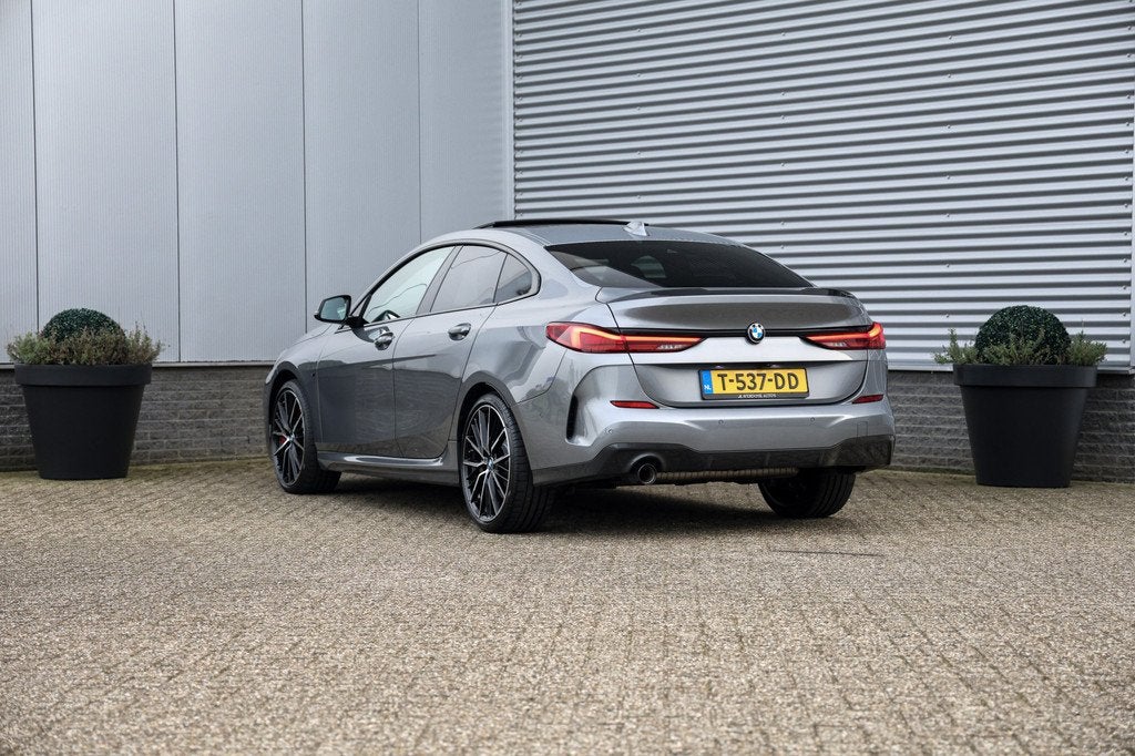 BMW 2 Serie Gran Coupé 218i M-Sport Pro NAP|Pano|H&K|Leder|, Auto's, BMW, 136 pk, Gebruikt, 1350 kg, Bedrijf