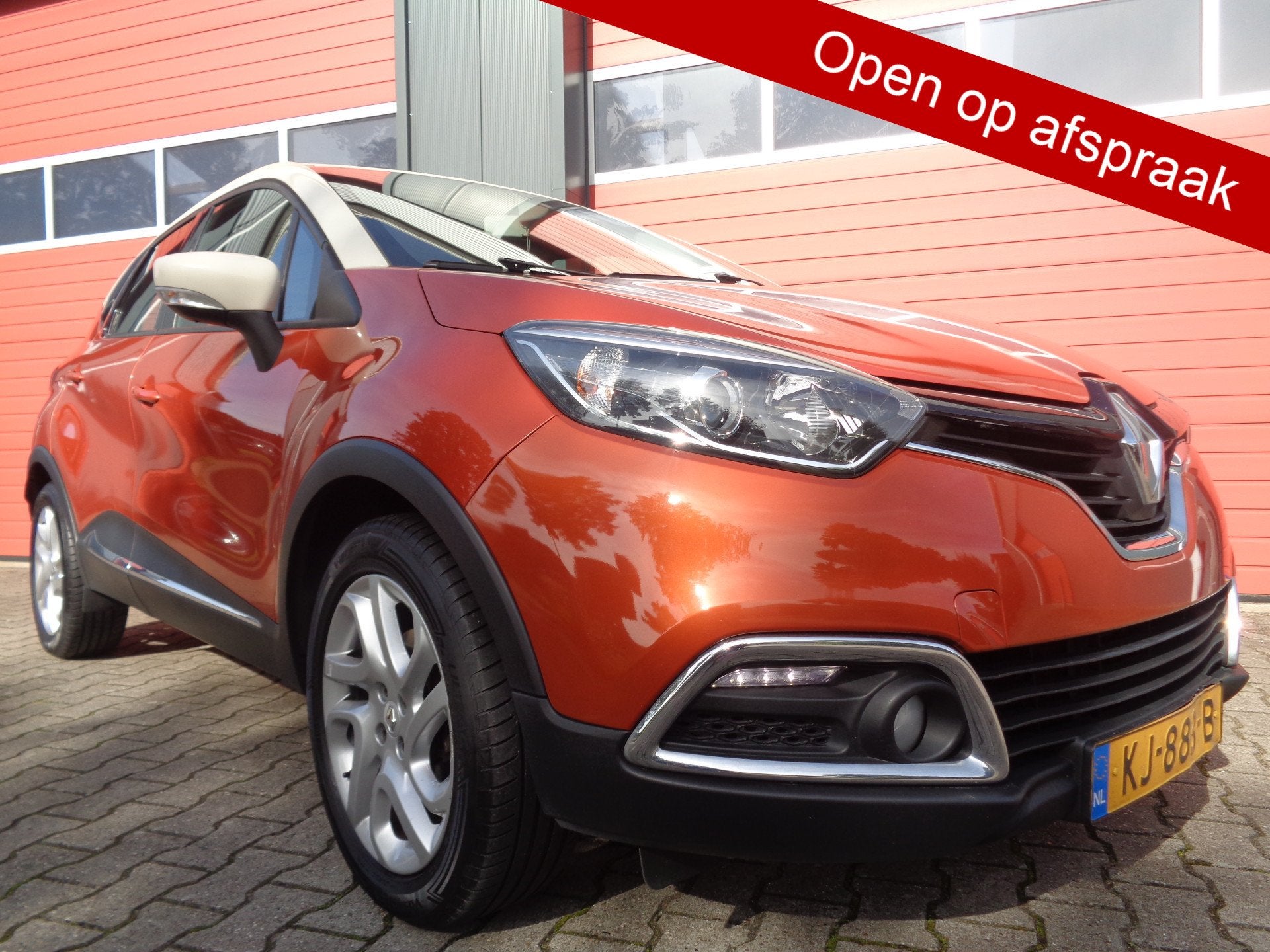 Renault Captur 1.2 TCe Dynamique 120PK Automaat Clima Cruise, Euro 5, Electronic Stability Program (ESP), 19 km/l, SUV of Terreinwagen