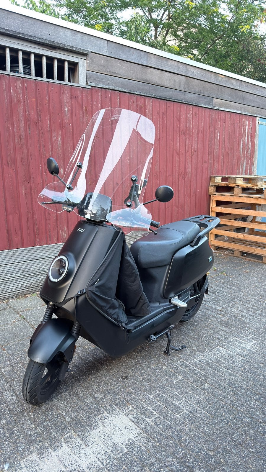 NIU NQi Sport Elektrische Scooter Mat Zwart - blauw kenteken, Fietsen en Brommers, Overige merken, Gebruikt, Elektrisch, Ophalen of Verzenden