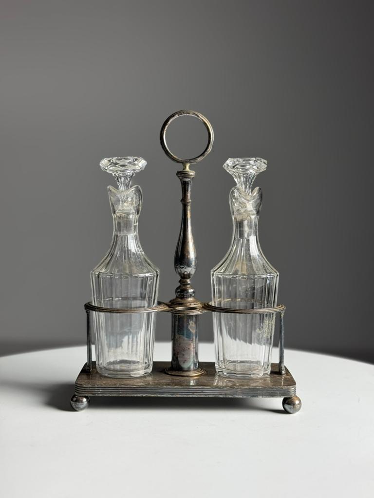 Oil en vinegar stel, Ophalen