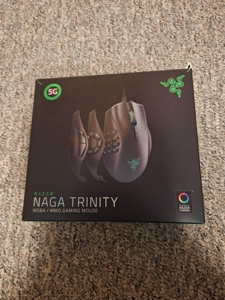 Razer Naga Trinity ongebruikt, Ophalen, Rechtshandig, Muis, Gaming muis