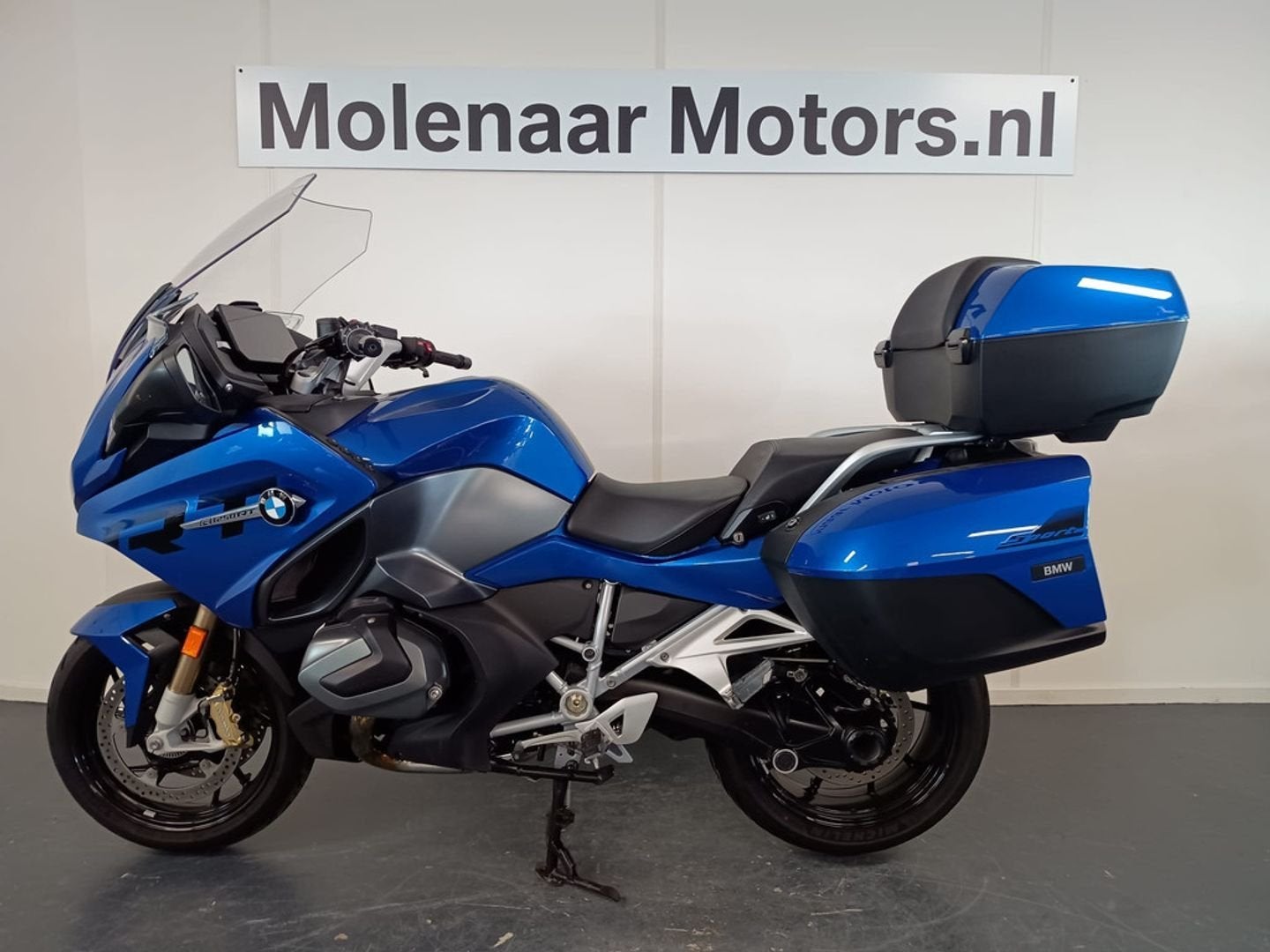 BMW R1250 RT (bj 2022), 2 cilinders, 1254 cc, Motorrijbewijs A, Bedrijf