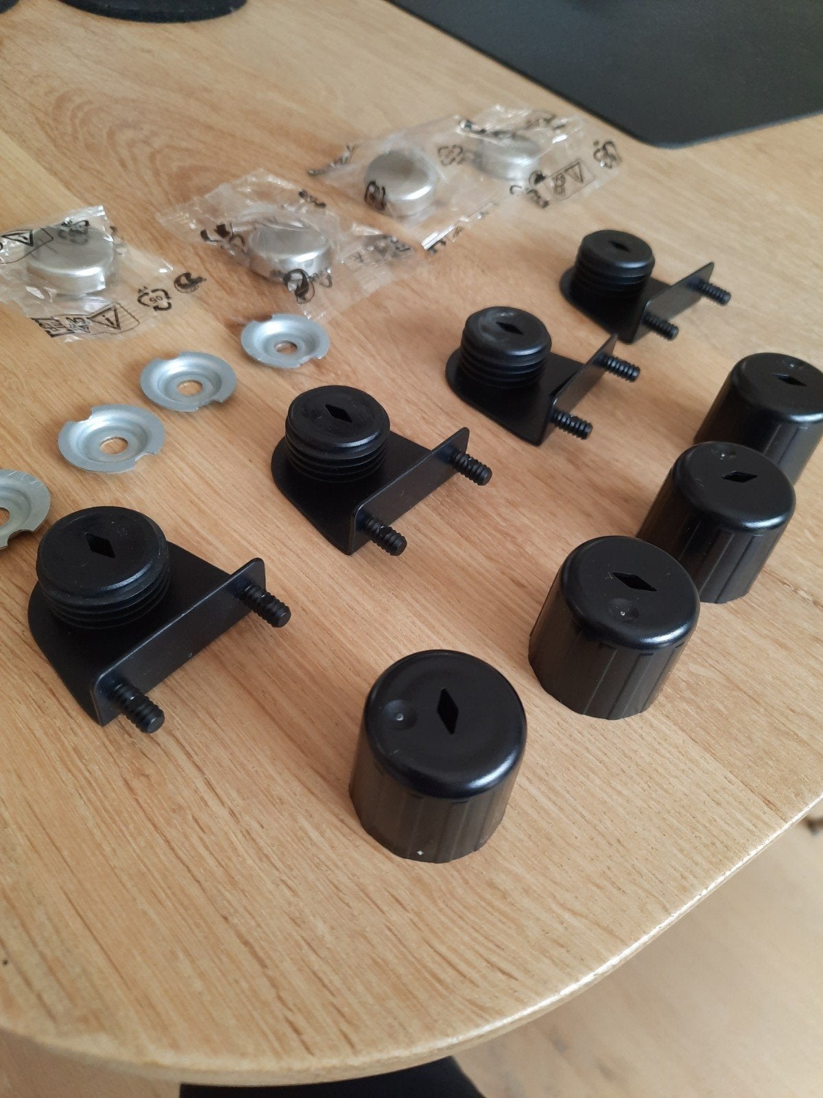 Wandmontage afstandhouders (IKEA besta), Ophalen, Nieuw, Minder dan 50 mm, Overige typen