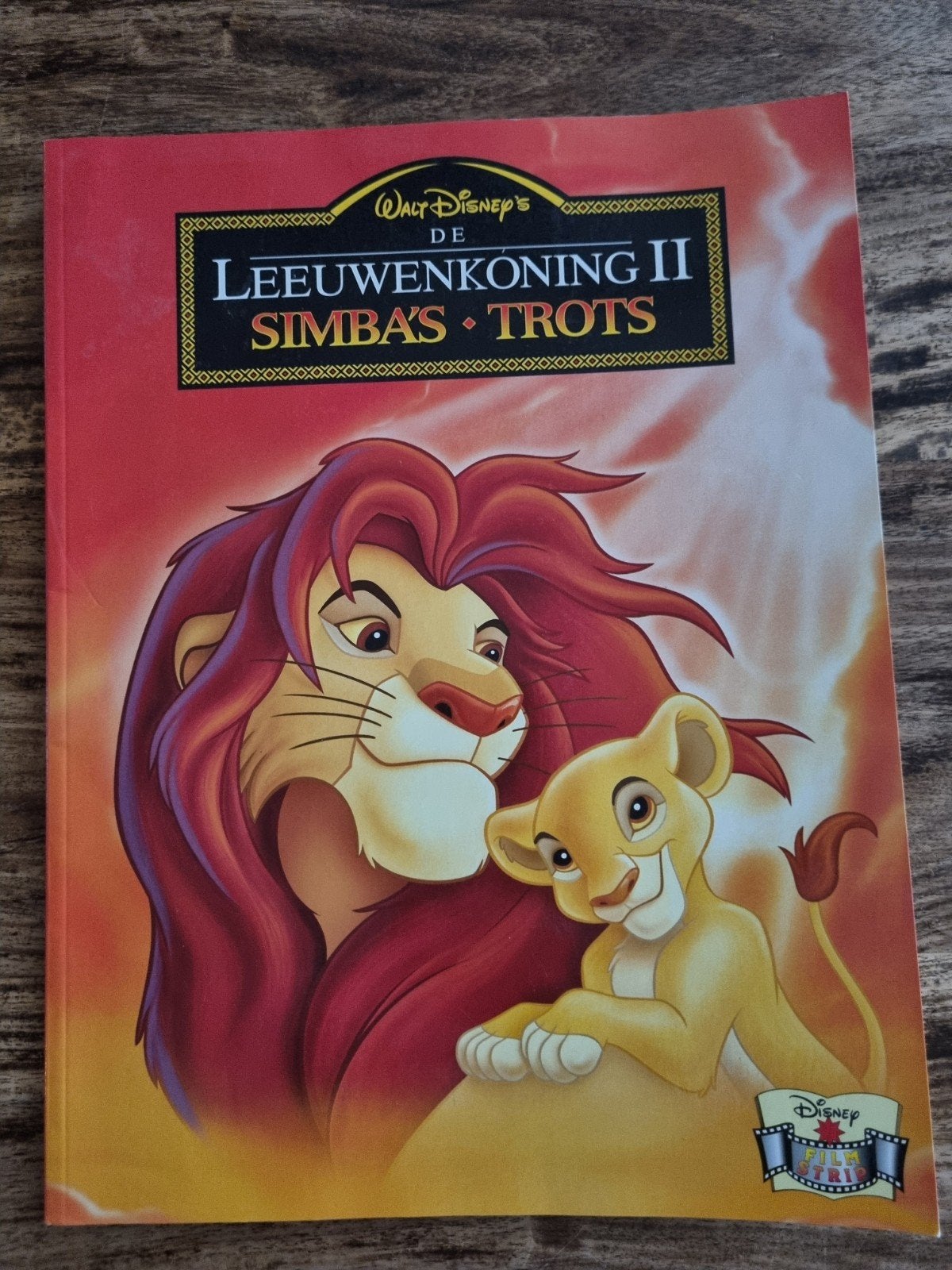 De Leeuwenkoning II: Simba's Trots - Disney Boek, Ophalen of Verzenden