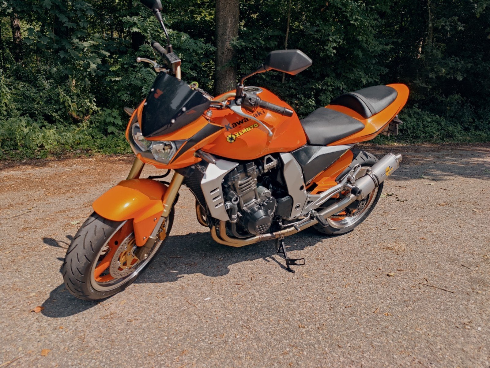 Kawasaki Z1000 - Oranje Naked Bike met Sportuitlaat, Motoren, Sportuitlaat, 4 cilinders, Motorrijbewijs A, Gebruikt