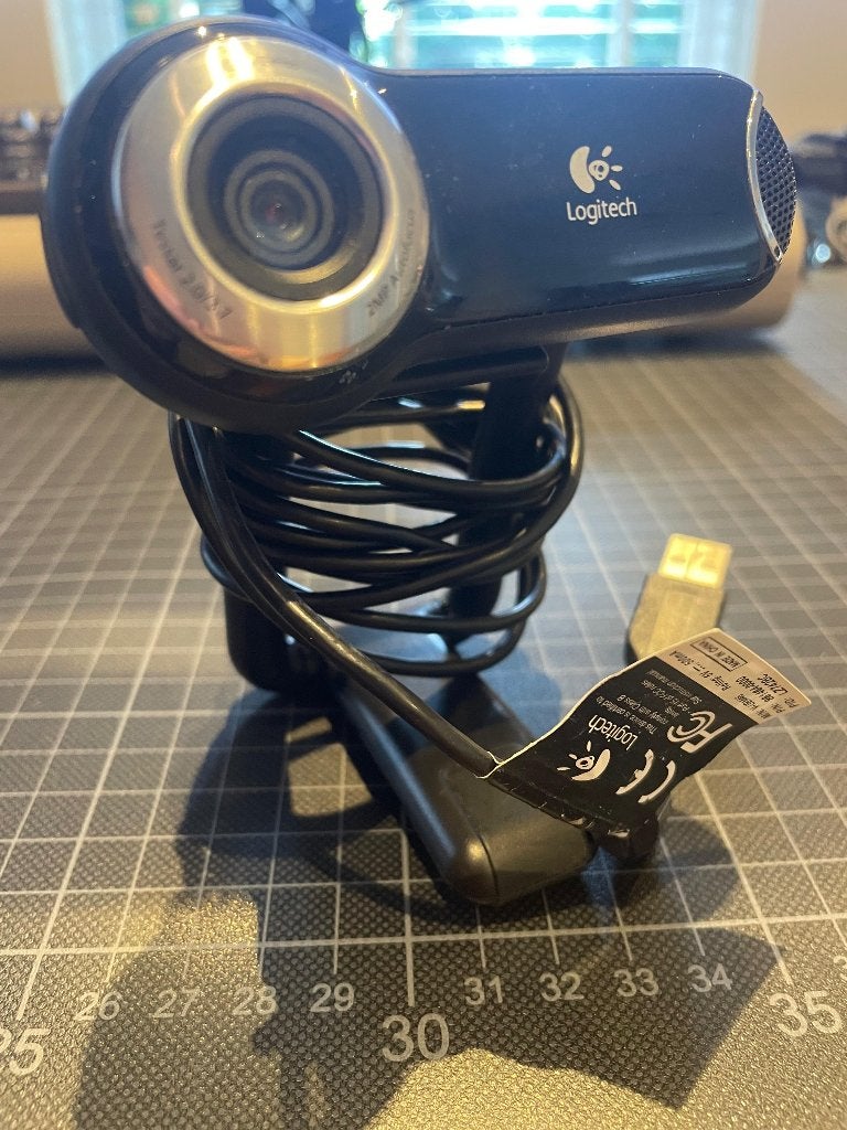 Logitech QuickCam Pro 9000 HD Webcam (V-UBM46) - Goede staat, Logitech, Ophalen of Verzenden, Zo goed als nieuw, ChromeOS
