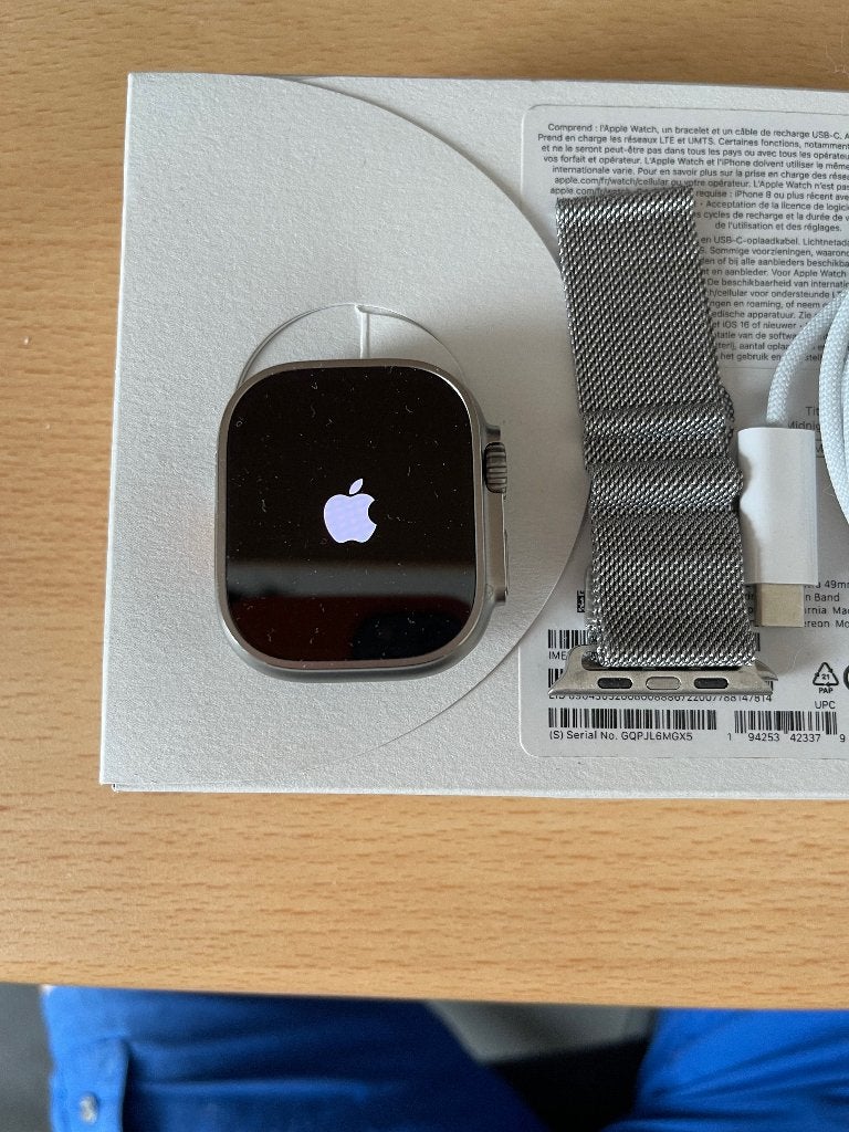 Apple Watch Ultra One Titanium kast 49mm, Ophalen, IOS, Zo goed als nieuw, Waterdicht