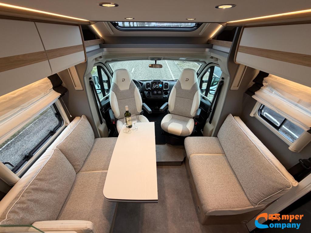 Dethleffs Just Camp T 7052 DBL Queensbed/Hefbed/Face to face, Caravans en Kamperen, Campers, Automaat, Ringverwarming, Fiat, 7 tot 8 meter