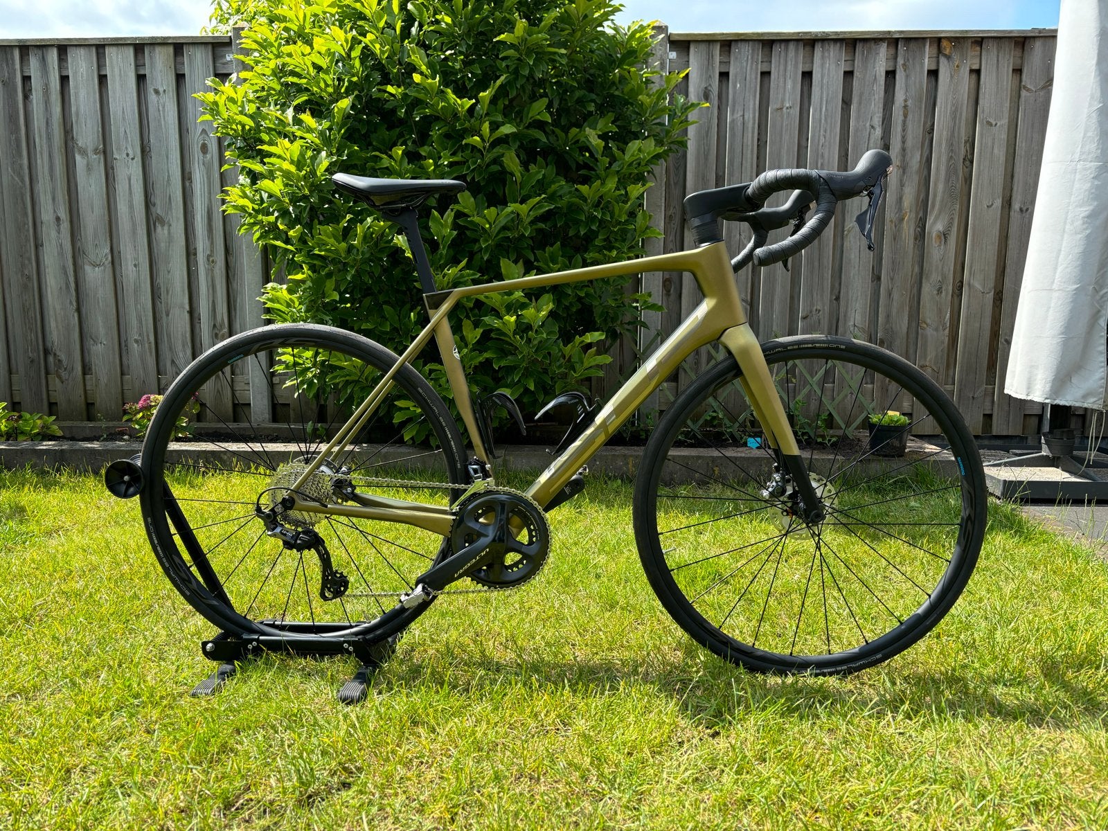 Superior X-Road Team Issue SE, 28 inch, Carbon, Heren, Zo goed als nieuw