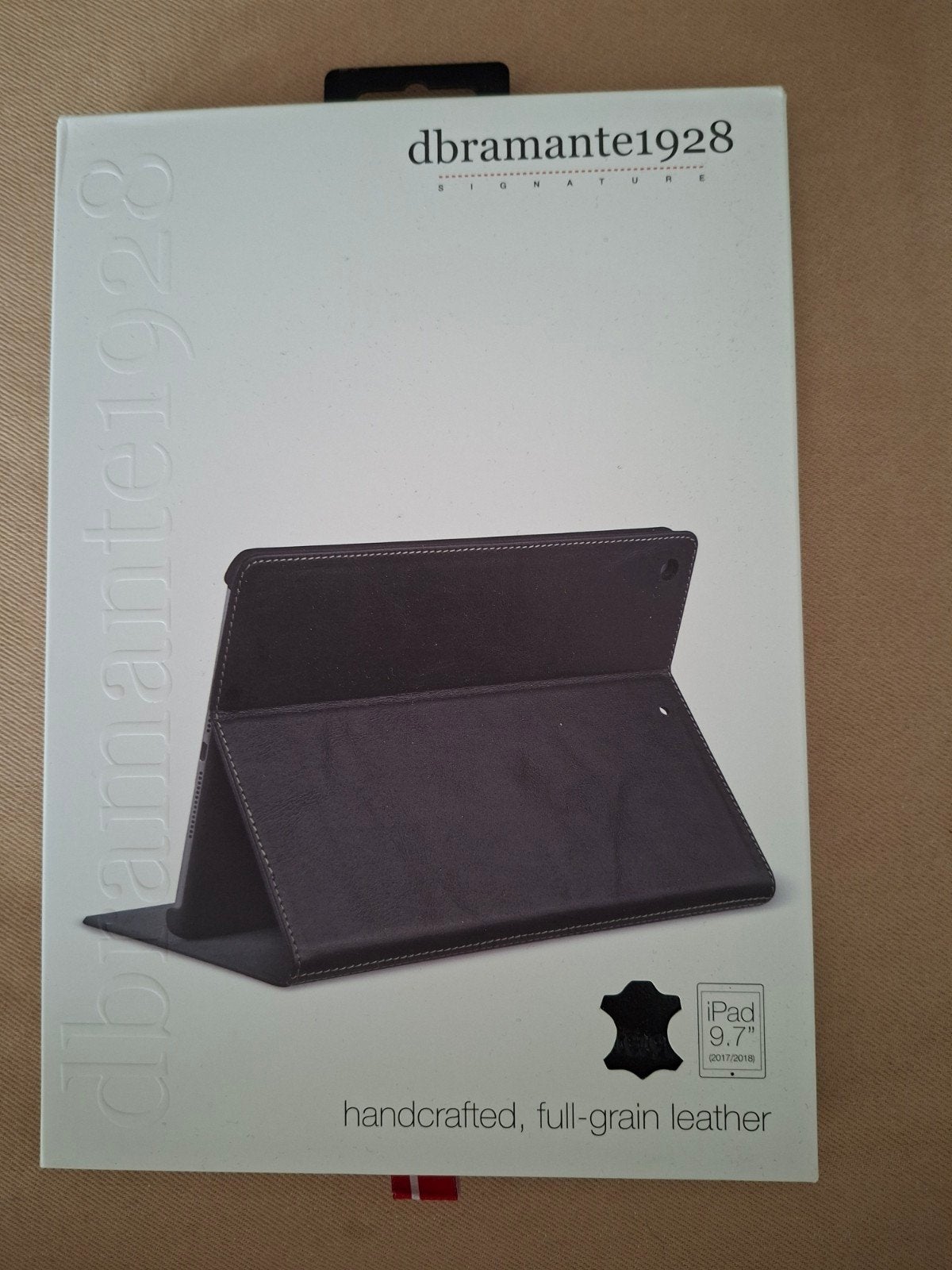 Luxe DBramante1928 Leren iPad 9.7" Hoes (2017/2018) | Zwart, 10 inch, Ipad 9.7" (2017/2018), Dbramante1928, Nieuw