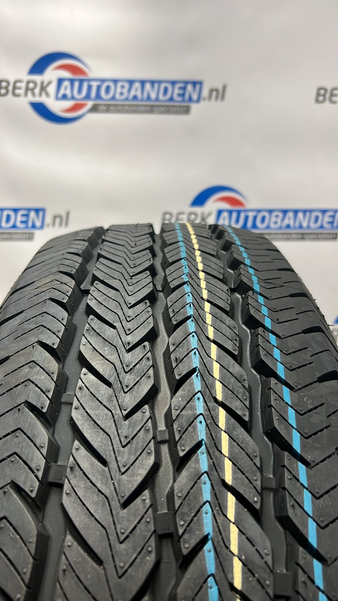 2x Hifly All Transit 225/65 R16C 112/110R 225/65/16 2256516, Gebruikt, -, Ophalen of Verzenden, All Season