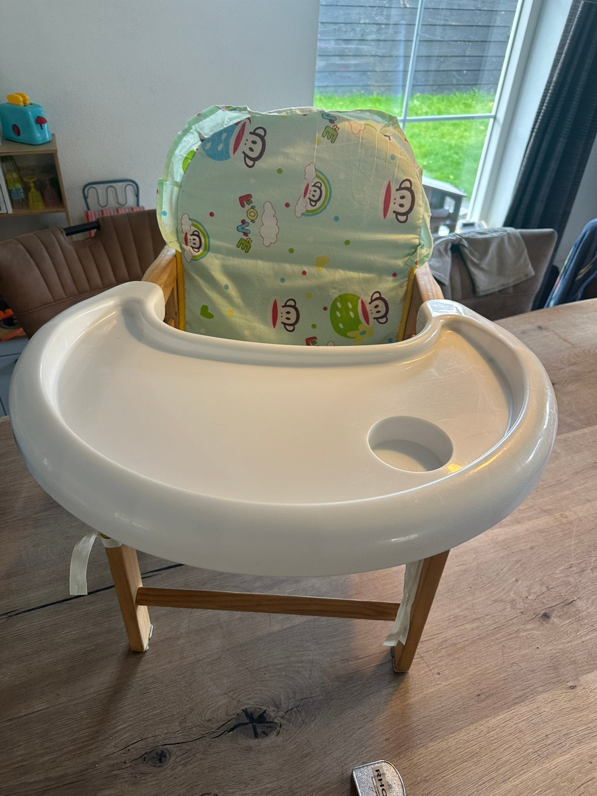 Stevig houten kinderstoel met eetblad, Ophalen of Verzenden, Gebruikt, Overige typen, Afneembaar eetblad